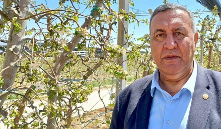 Tarihin En Soğuk Nisanı Tarımı Vurdu: CHP’li Gürer’den ‘Etkisi Ağır Olacak’ Uyarısı