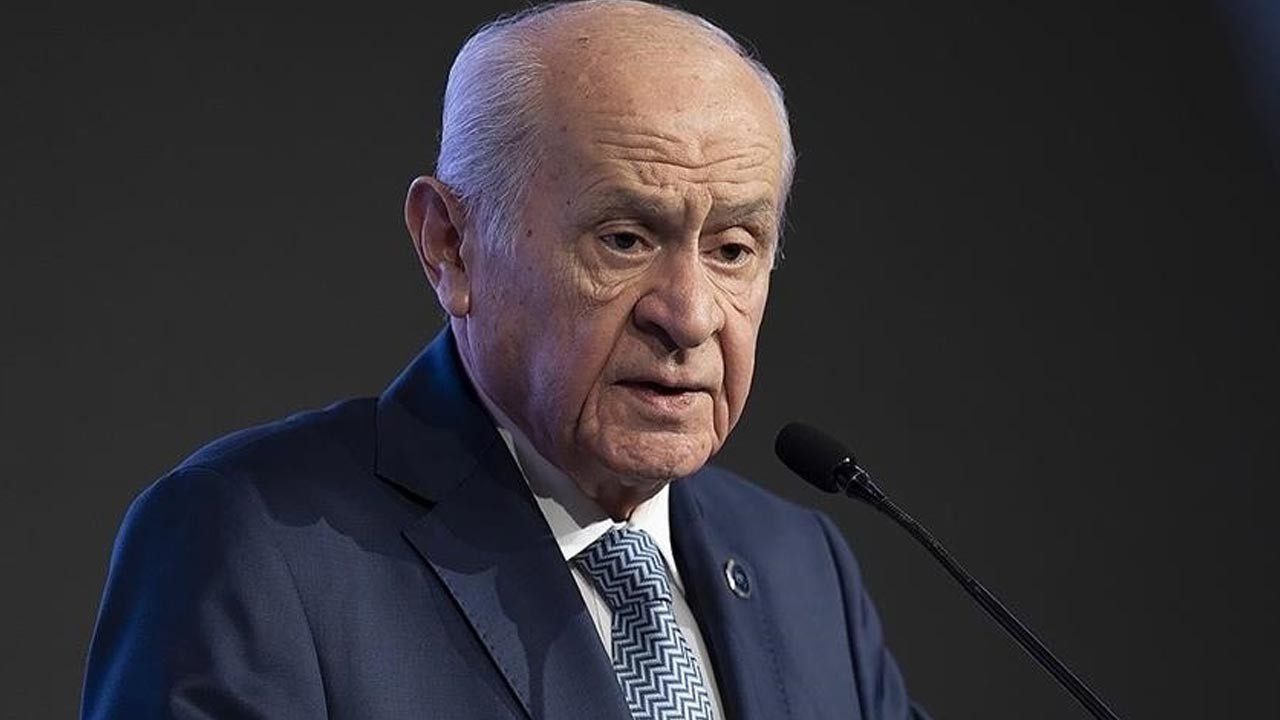MHP Lideri Devlet Bahçeli’den Galatasaray’a Tebrik