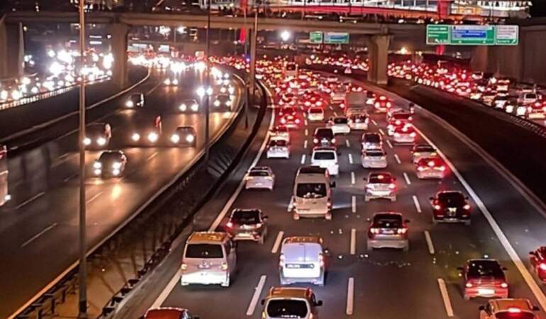Trafikte Yeni Dönem Başlıyor! Bu Hataya Düşen Yandı 280 Bin Lira Para Cezası Var