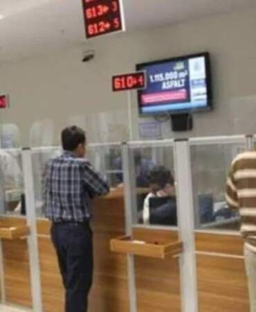Türkiye’deki Banka Devinde Büyük Kriz! Şubelerini Kapatıyor, Karında Sert Düşüş