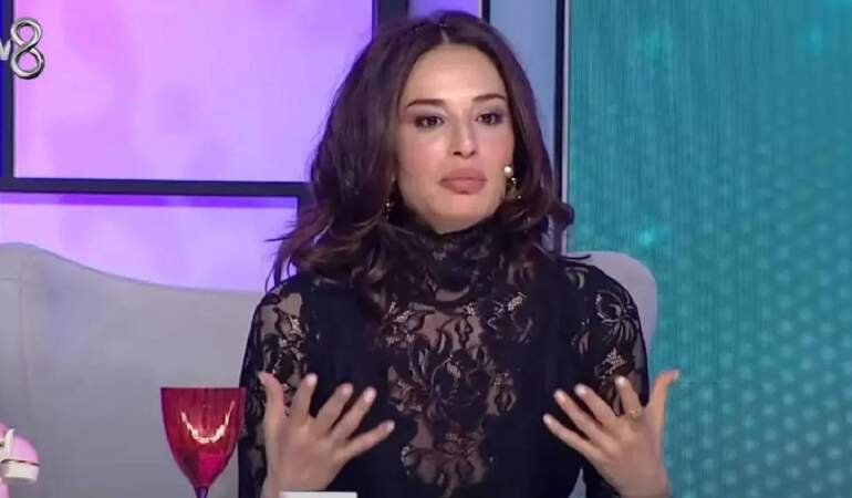 TV8 İşte Benim Stilim Güzide Duran Neden Yok? Jüri Üyesi Yarışmadan Ayrıldı mı? Öykü Serter’den Son Dakika Açıklama Geldi