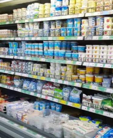 Ünlü Yoğurt Markasının İçinde Tespit Edildi: Bütün Marketlerden Toplatılıyor