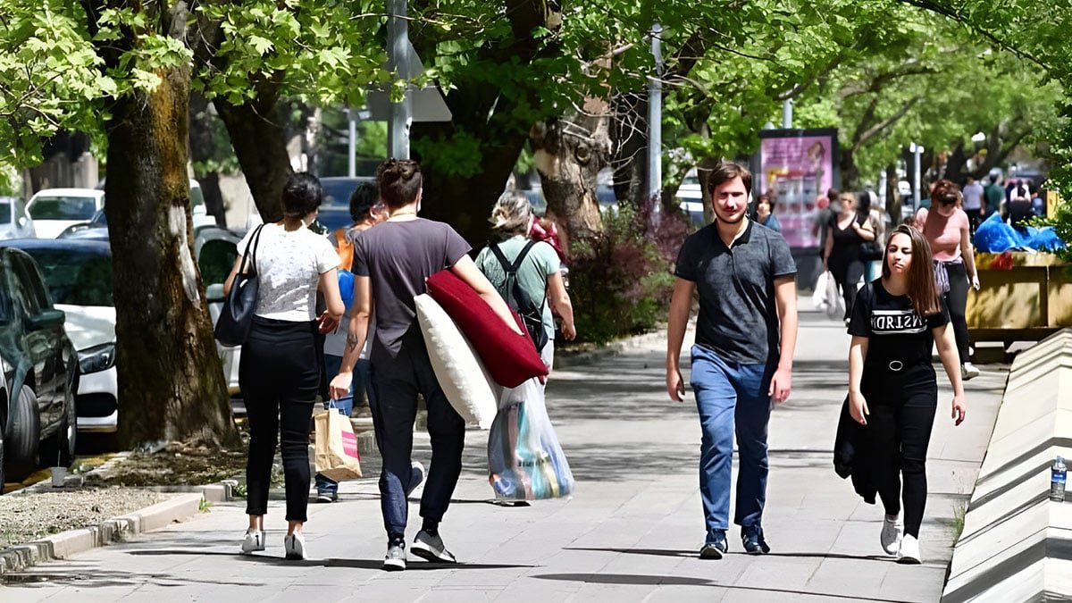 Toplumsal değişim: Sekülerler neden dindar ölmek istiyor? Modernlik ve gelenek arasında denge arayışı