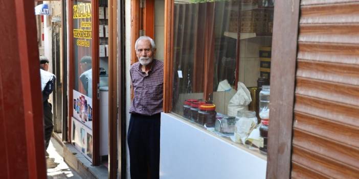 Gerçek balın peşindekilere müjde: "Balcı Nusret Amca" fenomeni yayılıyor! El değmemiş lezzet arayanların rotası oldu