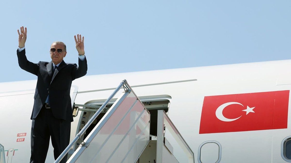 Cumhurbaşkanı Erdoğan Hollanda temaslarını tamamladı