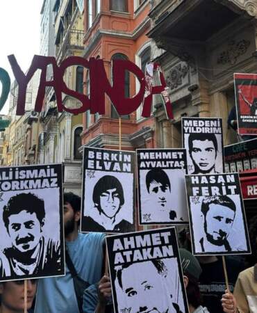 Taksim’de ‘Gezi’ anması: 95 kişi gözaltına alındı ,83 kişi serbest kaldı