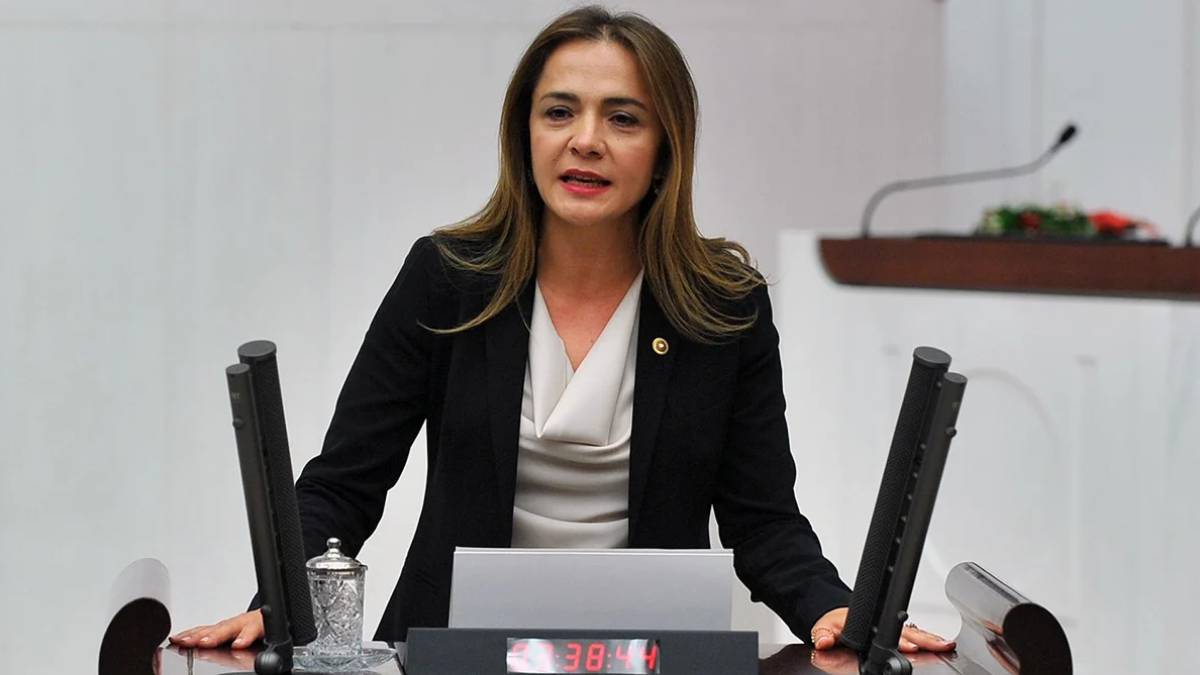 CHP’li İlgezdi’den yaş çay alım fiyatına tepki: Üretici mağdur ediliyor