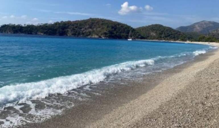 Denize girmek için daha iyisini bulamazsınız! Türkiye’nin keşfedilmemiş plajı: Berrak suyu ile gizli cennet