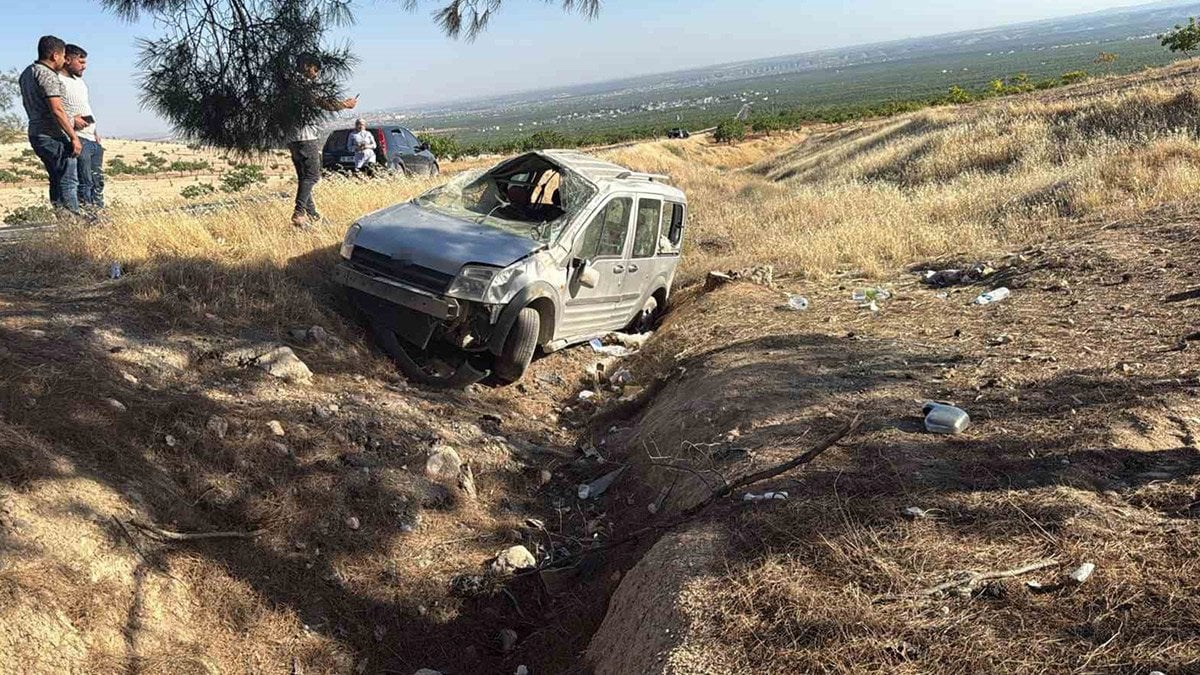 Araç devrildi, Halfeti gezisi kabusa dönüştü: 6 yaralı