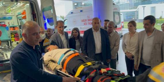 DEM Partili Mahmut Dindar trafik kazası geçirdi