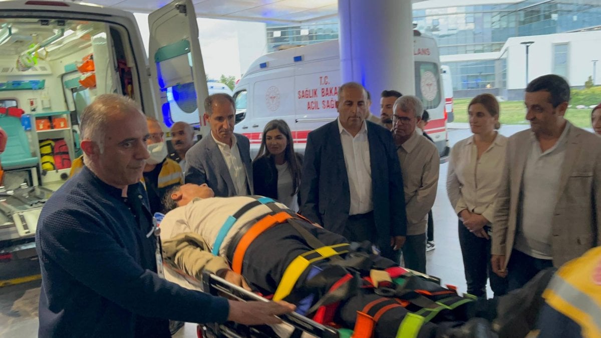 DEM Partili Mahmut Dindar trafik kazası geçirdi