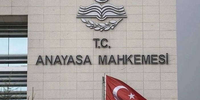 AYM'den kamu personeli için 2 kritik karar! Vekil din görevlilerine atamada iptal, sözleşmeliye disiplin feshi Anayasal!