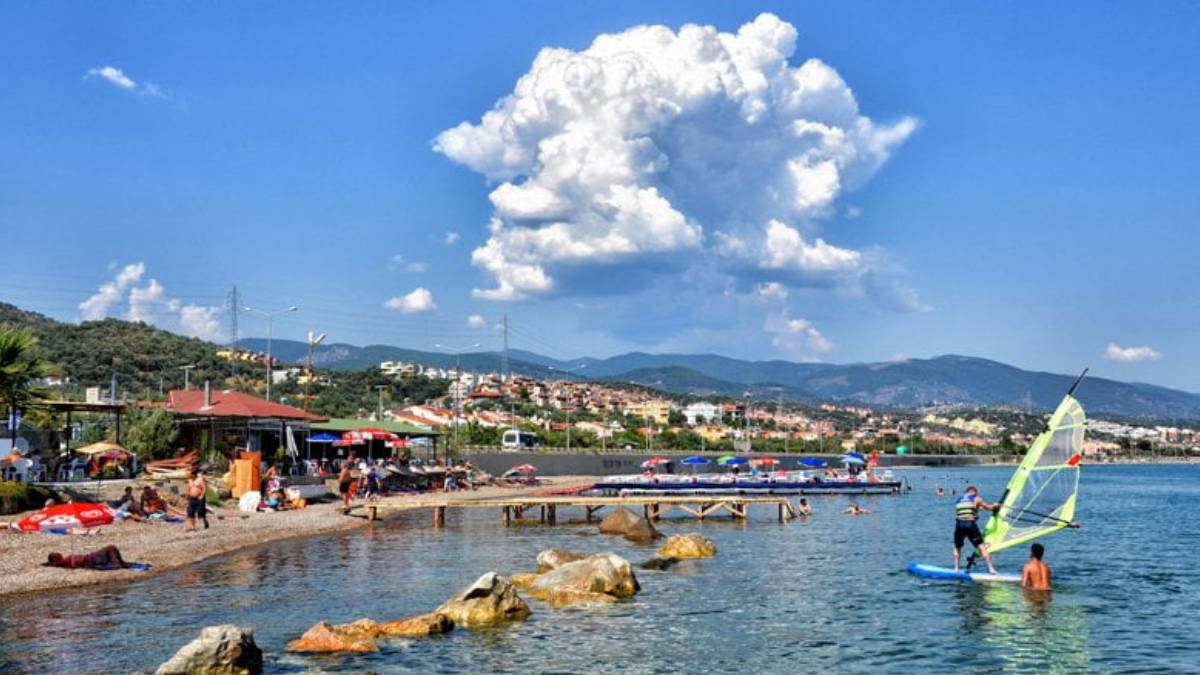 Cam gibi denizi ve el değmemiş doğası ile bu kasaba adeta cennet! Turistler o ilimize akın ediyor, keyfi bambaşka