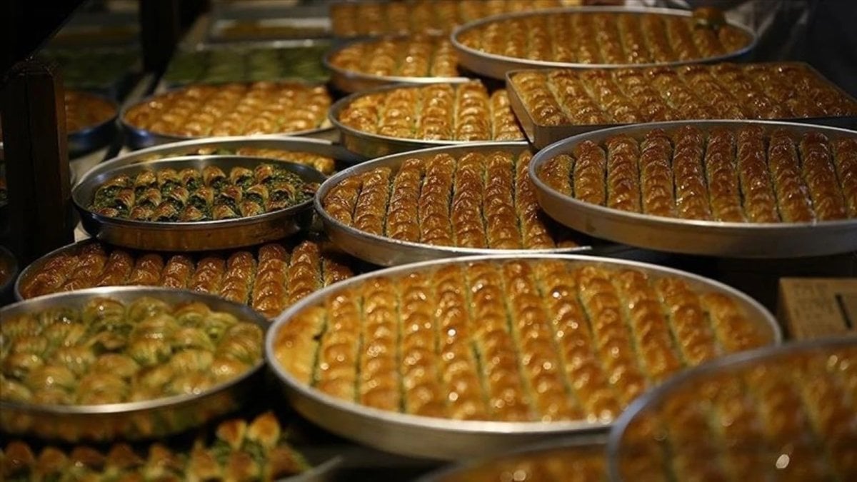Bayrama sayılı günler kaldı: Baklava fiyatları ne kadar oldu?