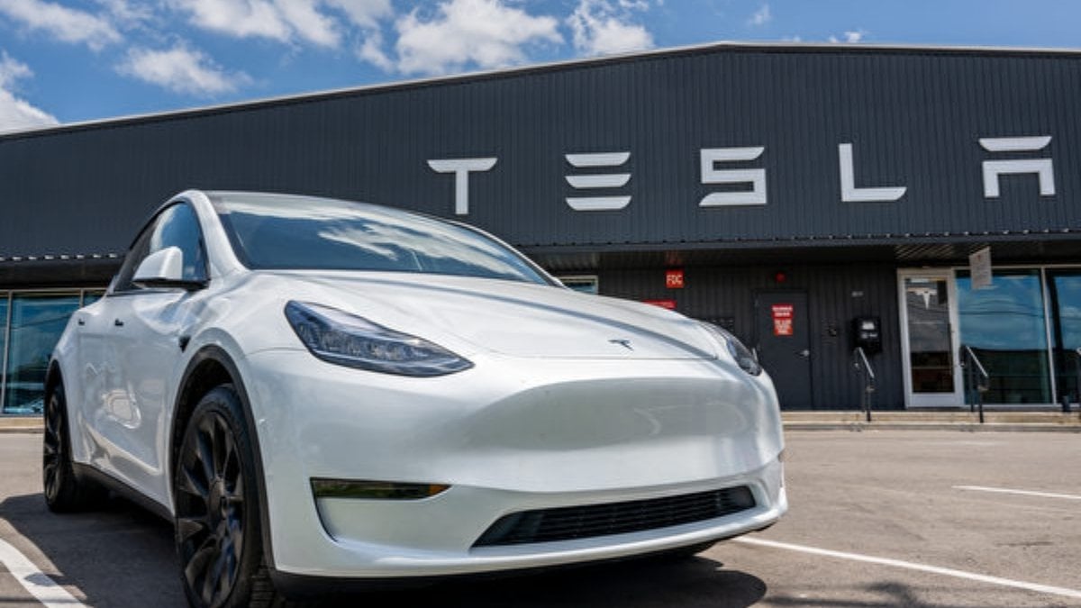 Tesla hayranlarına müjde: Envanter çilesi bitiyor! Türkiye’ye Model Y yağacak