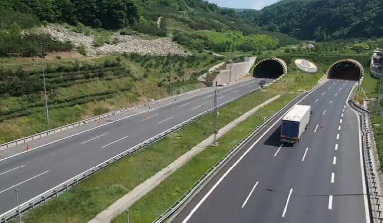 Ankara-İstanbul arasında bayram tedbiri! Bolu’da araç geçişler 2 gün yasaklandı: Yarın sabah saatlerine kadar devam edecek