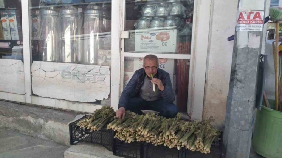 Deste deste satılıyor, ünü Amerika’ya bile ulaşıyor! Doğu’nun yerli muzu: Tezgaha çıktığı gibi bitiyor