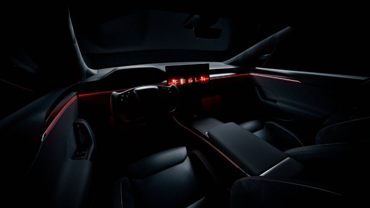 Tesla’dan amiral gemilerine makyaj! İşte 660 km menzilli yeni Model S ve Model X: Fiyatı açıklandı