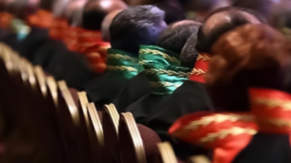 HSK’nın görevde yükselme kararları Resmi Gazete’de