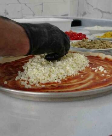 Kömbe ve pilavı unutturdu! Türk mutfağı bu yeni lezzeti konuşuyor: Tadan doymuyor, yeni yıldız şaşırtıyor!