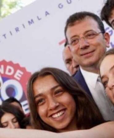 İmamoğlu’ndan LGS mesajı: Ülkemiz ve dünyamız için çok güzel işler yapacaksınız!