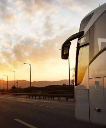 250 otobüsü ile binlere yolcu taşıyordu: Konya’nın 40 yıllık turizm firması resmen tarihe karıştı!
