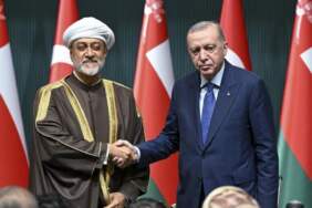 Erdoğan, Umman Sultanı El Said ile telefonda görüştü