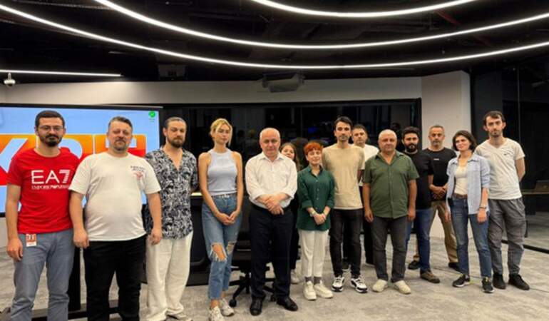 Aylardır maaşlarını alamıyorlardı… YAYDER’den KRT çalışanlarına destek