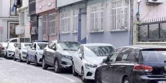 İstanbul’un göbeğinde polis memurundan dehşet: Evinden arkadaşının başsız cesedi çıktı