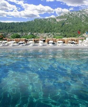Ege’de zamanı durduran koy! Terk edilmiş gibi sessiz ve berrak: Burada sadece dalga sesi ve huzur var!