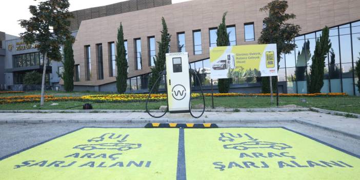 1824184 Merkezefendi’de elektrikli araçlar için yeni dönem başladı