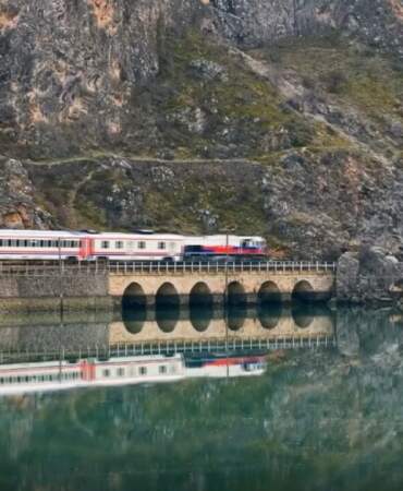 Tren yolculuğu severler bayılacak! Bu kez ne Doğu Ekspresi, ne Güney Kurtalan! Yeni ekspres Ankara’dan yola çıktı
