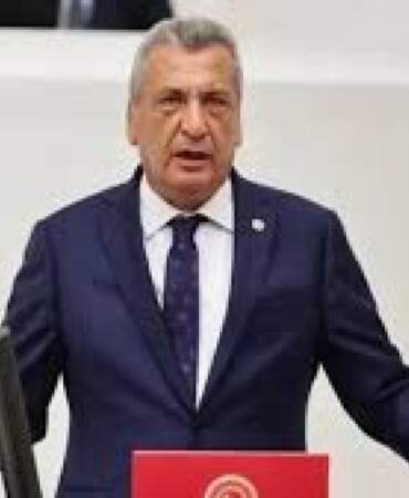CHP’li Öztürkmen: İncirlik’teki nükleer bombalar derhal çıkartılmalı