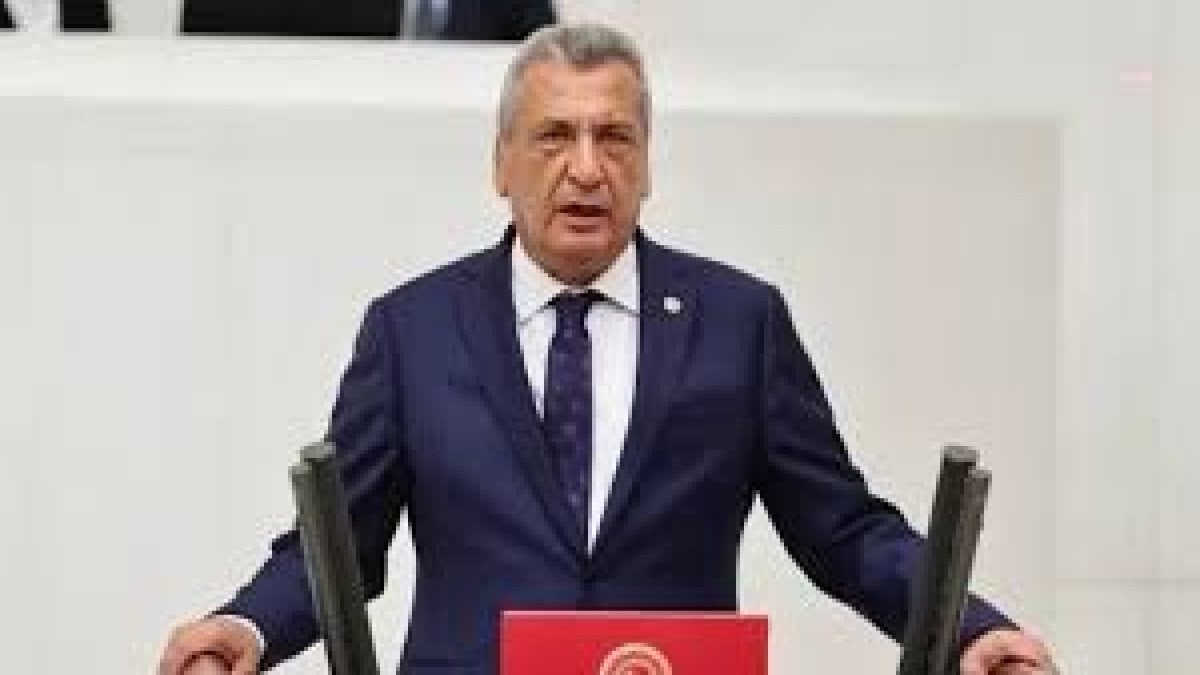CHP’li Öztürkmen: İncirlik’teki nükleer bombalar derhal çıkartılmalı