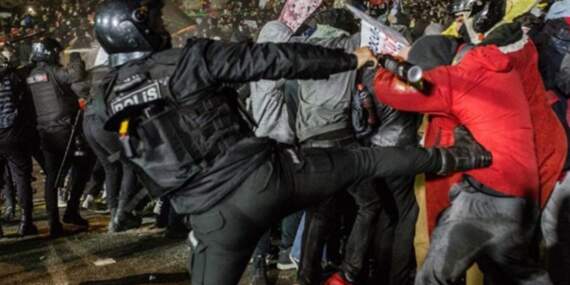 Saraçhane protestolarıyla tepki çekti: Numarasız kask takan polislere soruşturma