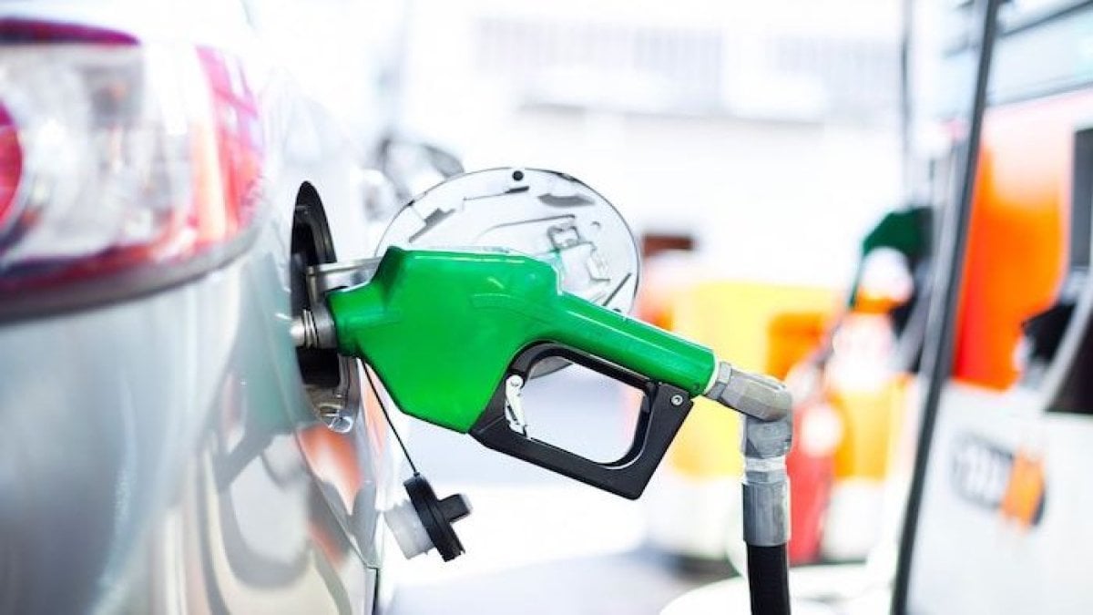 Pompa fiyatlarında son durum! Motorine zam geldi mi? 18 Haziran akaryakıt fiyatları