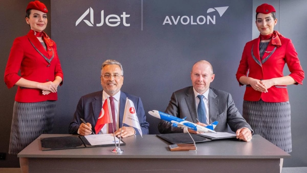 AJet filosuna 14 adet Airbus A321neo alıyor
