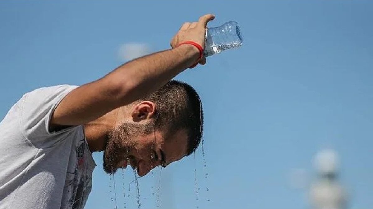 Meteoroloji’den tehlikeli sıcak hava uyarısı: 11.00 – 16.00 saatleri arasına dikkat