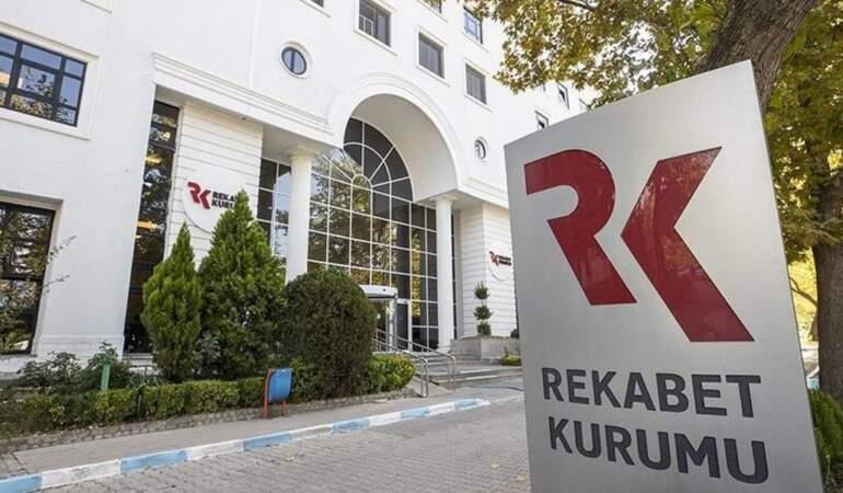 Elektrikli otomobil reklamlarına 15,8 milyon liralık ceza