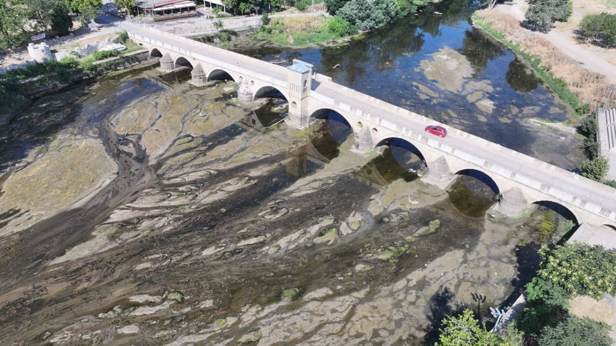 Tunca Nehri’nde kuraklık: Su seviyesi dipte