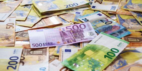 Eurodan yeni rekor: Ekonomik beklentiler fiyatları sıçrattı