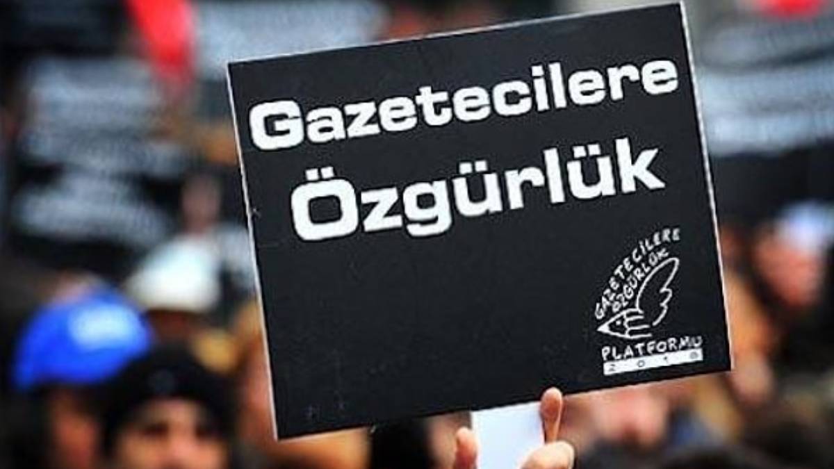 Rapor: 2025’in ilk çeyreğinde 157 gazeteci yargılandı, 25’i tutuklandı