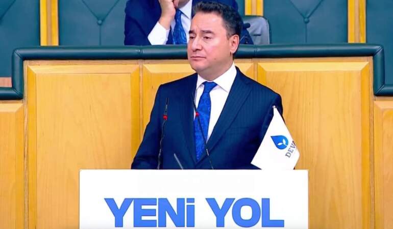 Babacan’dan iktidara ekonomi ve adalet tepkisi: Mazlumun duası zalimin tahtını sarsar