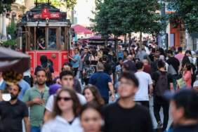 Türkiye, Avrupa’da yoksullukta zirvede: Gençlerin yüzde 21’i risk altında