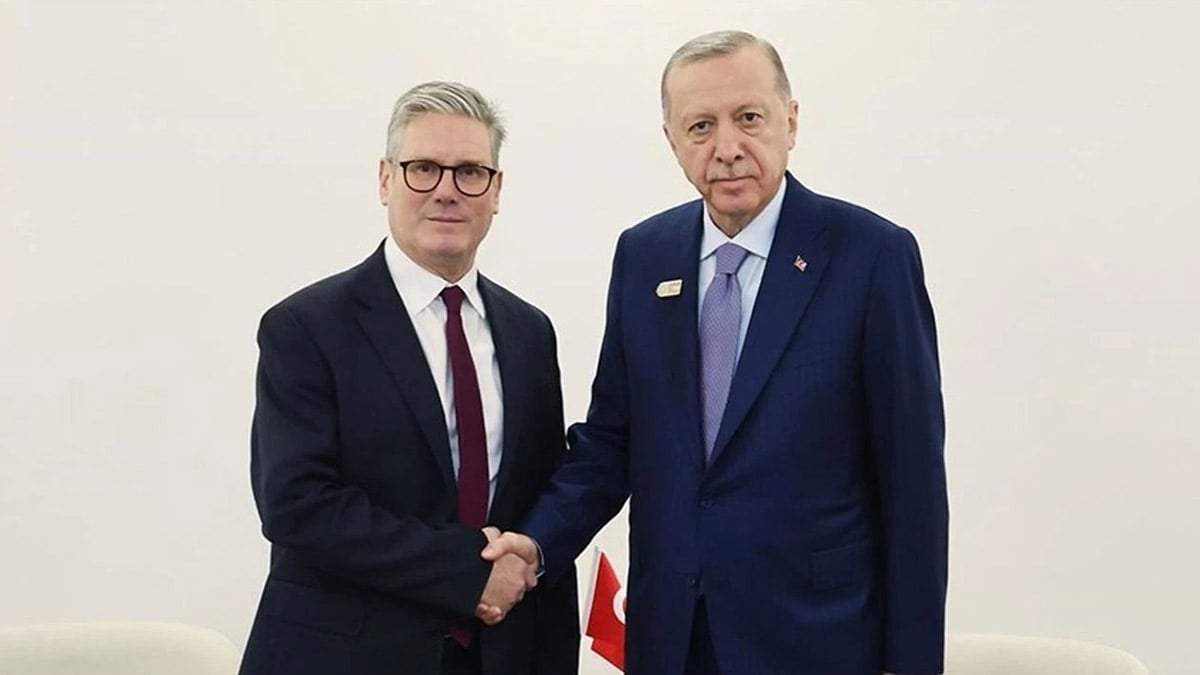 Erdoğan, Starmer ile görüştü