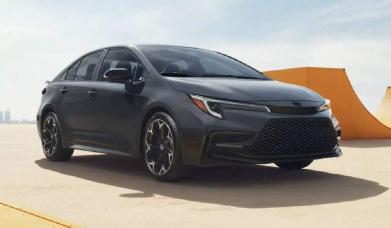 Toyota Corolla büyük yeniliğe gidiyor! Bu yenilikle performans ve teknolojiyi buluşturuyor: Yollarda ona hazır olun!