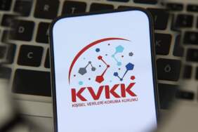 KVKK’dan milyonları ilgilendiren flaş karar: SMS koduyla ‘reklam izni alma’ devri resmen bitti!