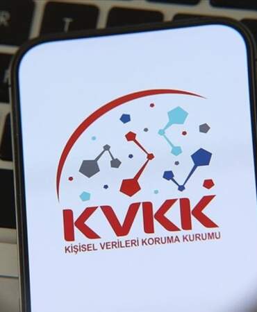 KVKK’dan milyonları ilgilendiren flaş karar: SMS koduyla ‘reklam izni alma’ devri resmen bitti!
