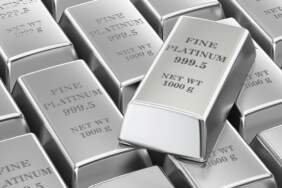 Platin 10 yılın zirvesinde: Çin talebi ve arz açığı fiyatları yukarı taşıdı