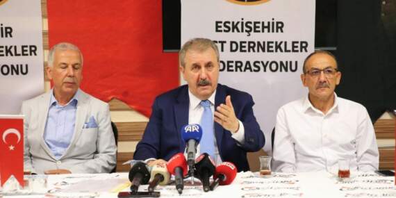 Destici’den anayasa açıklaması: Bu milleti ayrıştıracak değişikliklere ‘evet’ diyemeyiz